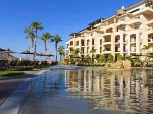 Villa la Estancia Beach Resort & Spa