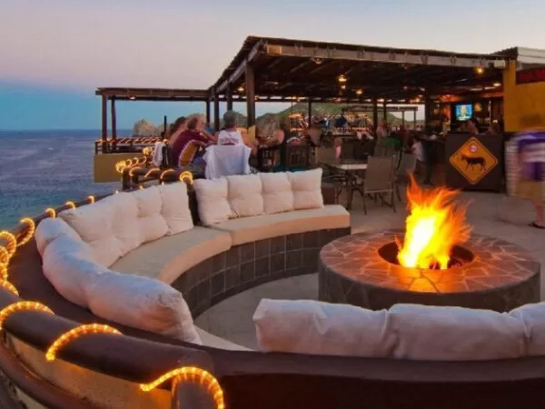 Amazing Cabo Bar Crawl