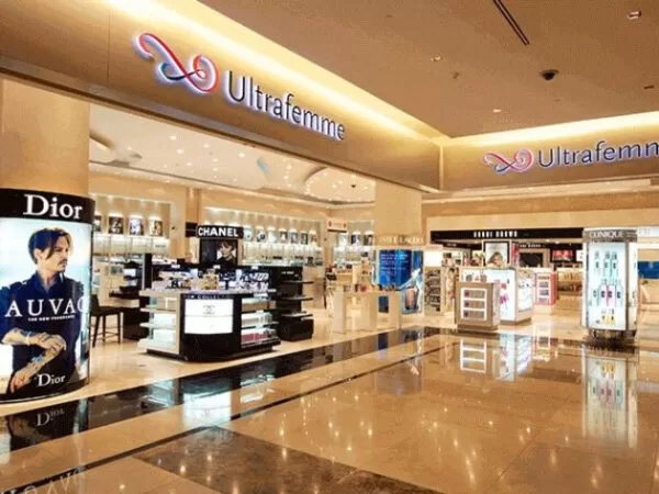 Visit the Luxury Avenue Los Cabos Stores for the perfect gift