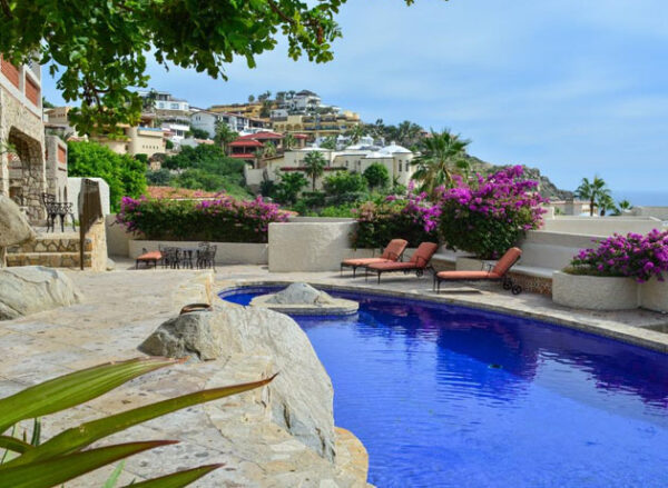 Beachfront Vacation Rentals in Cabo San Lucas