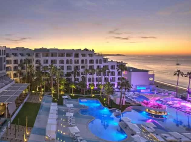 ME Cabo Adults Oriented