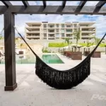 Penthouse with terrace overlooking the sea, pool and jacuzzi, for sale in Los cabos.