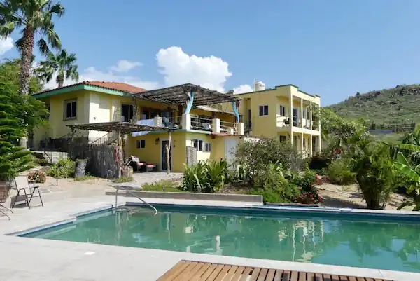 casa flores casitas todos santos